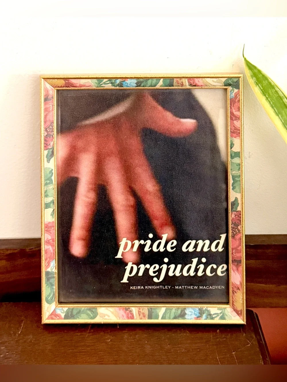 Pride & Prejudice Mr Darcy Hand Flex Romantic Book Canvas Art Print Floral Frame